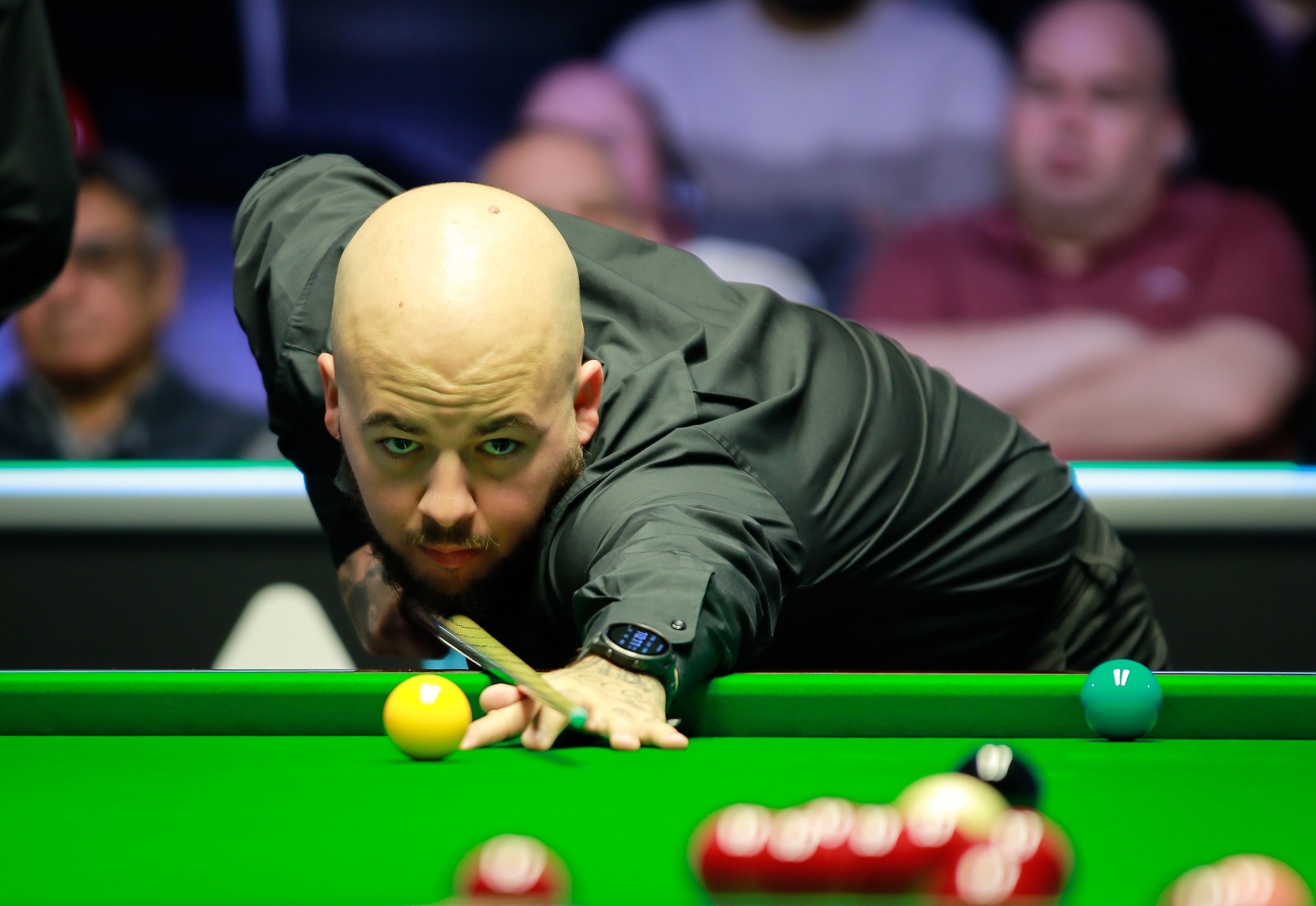 转会市场的 转会市场的