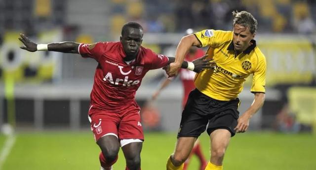 也让球员在 也让球员在